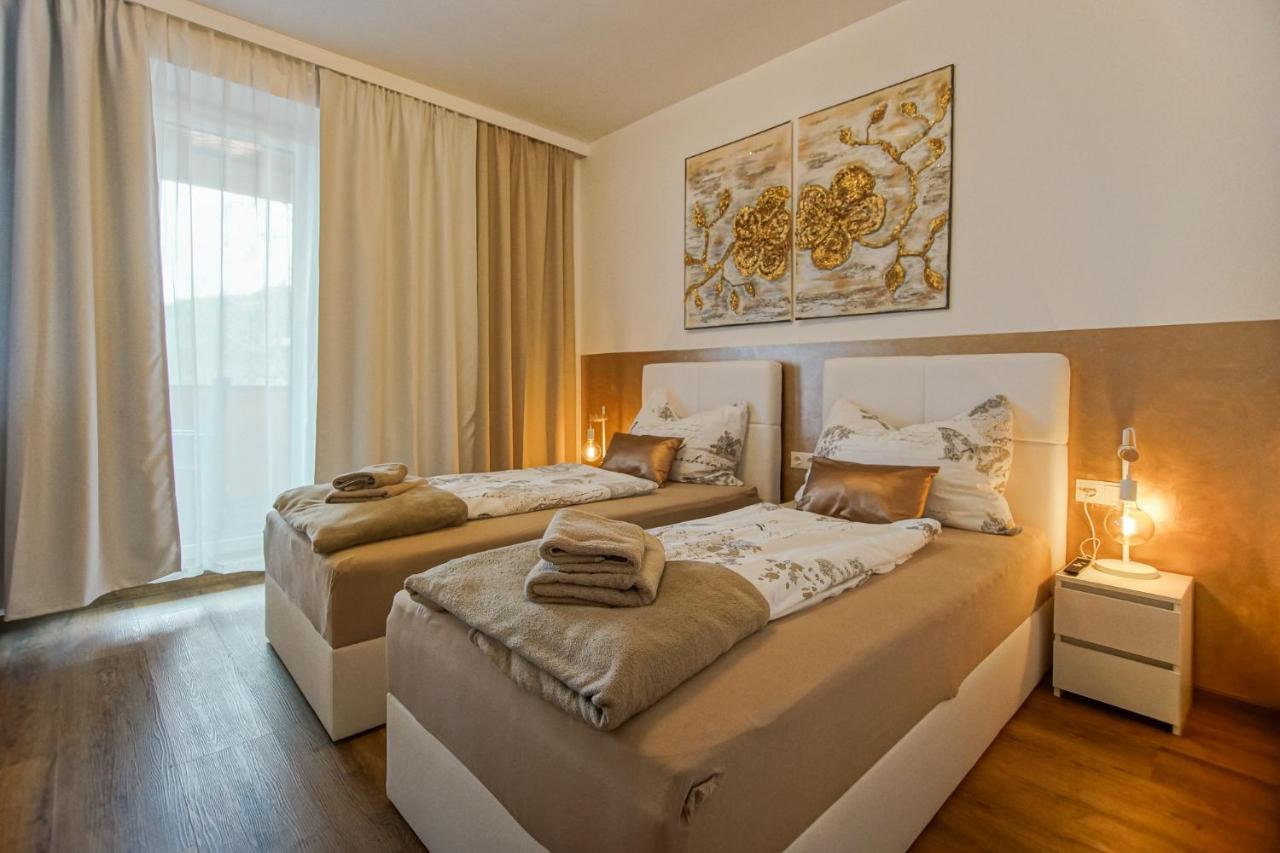 Auszeit Steiraland 8 Mit Ueberdachten Balkon Und Parkplatz Леобен Екстериор снимка