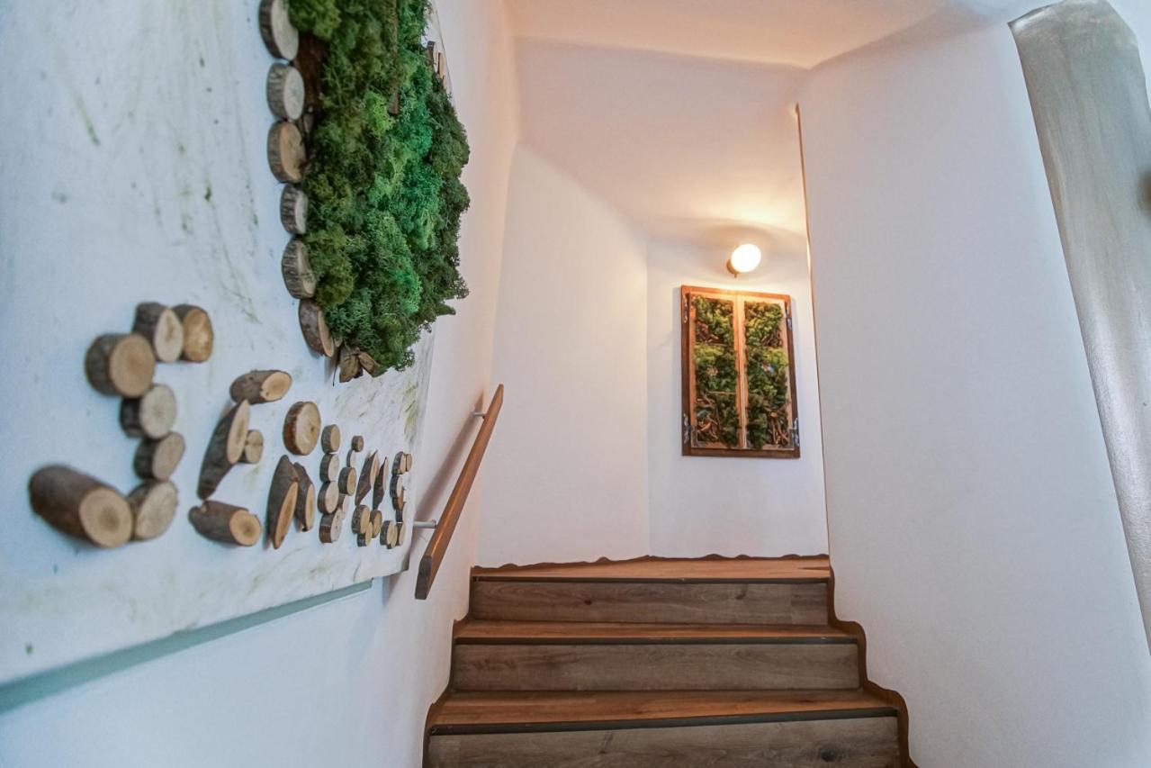 Auszeit Steiraland 8 Mit Ueberdachten Balkon Und Parkplatz Леобен Екстериор снимка